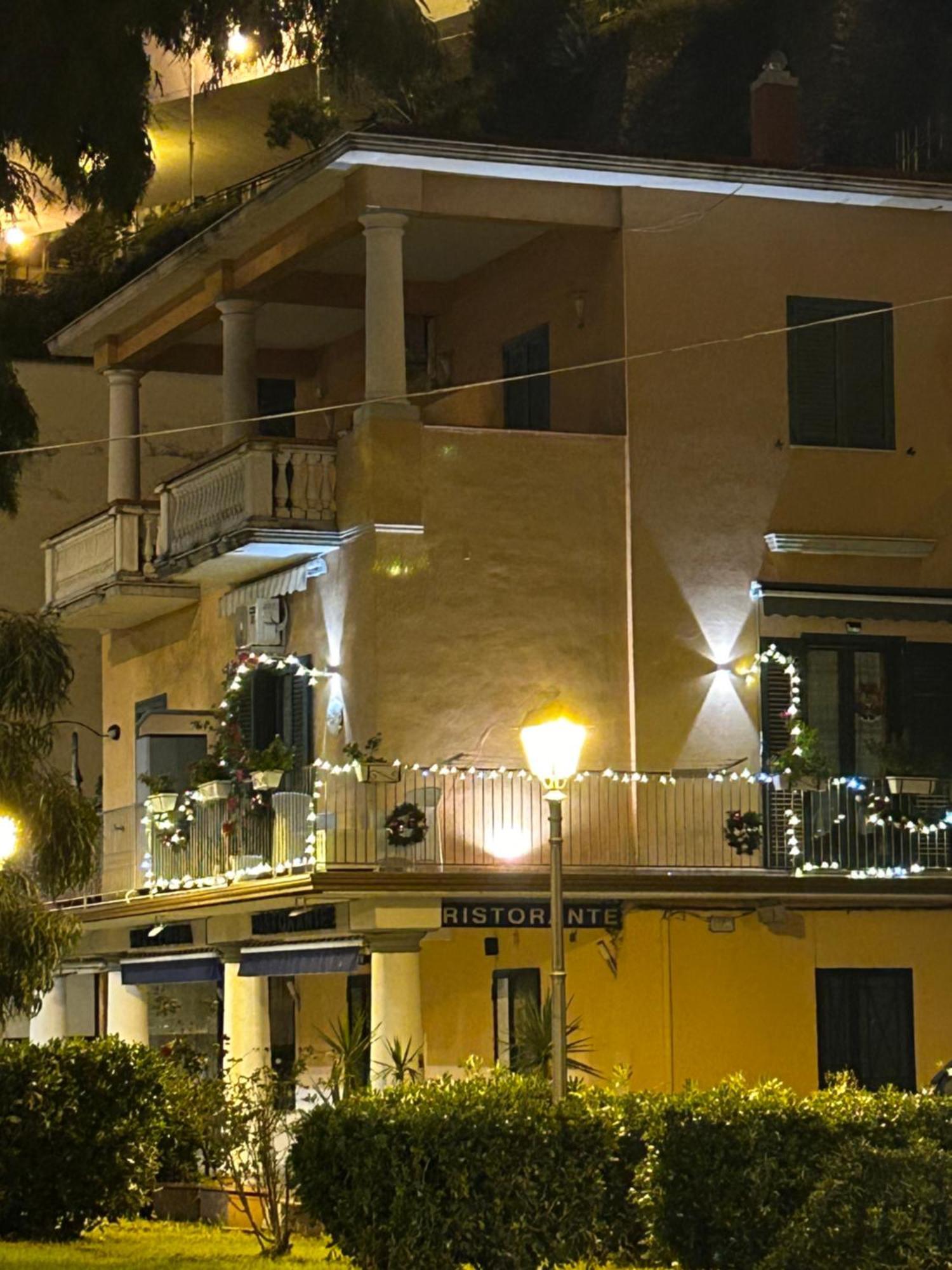 Sissi House Salerno Lägenhet Exteriör bild