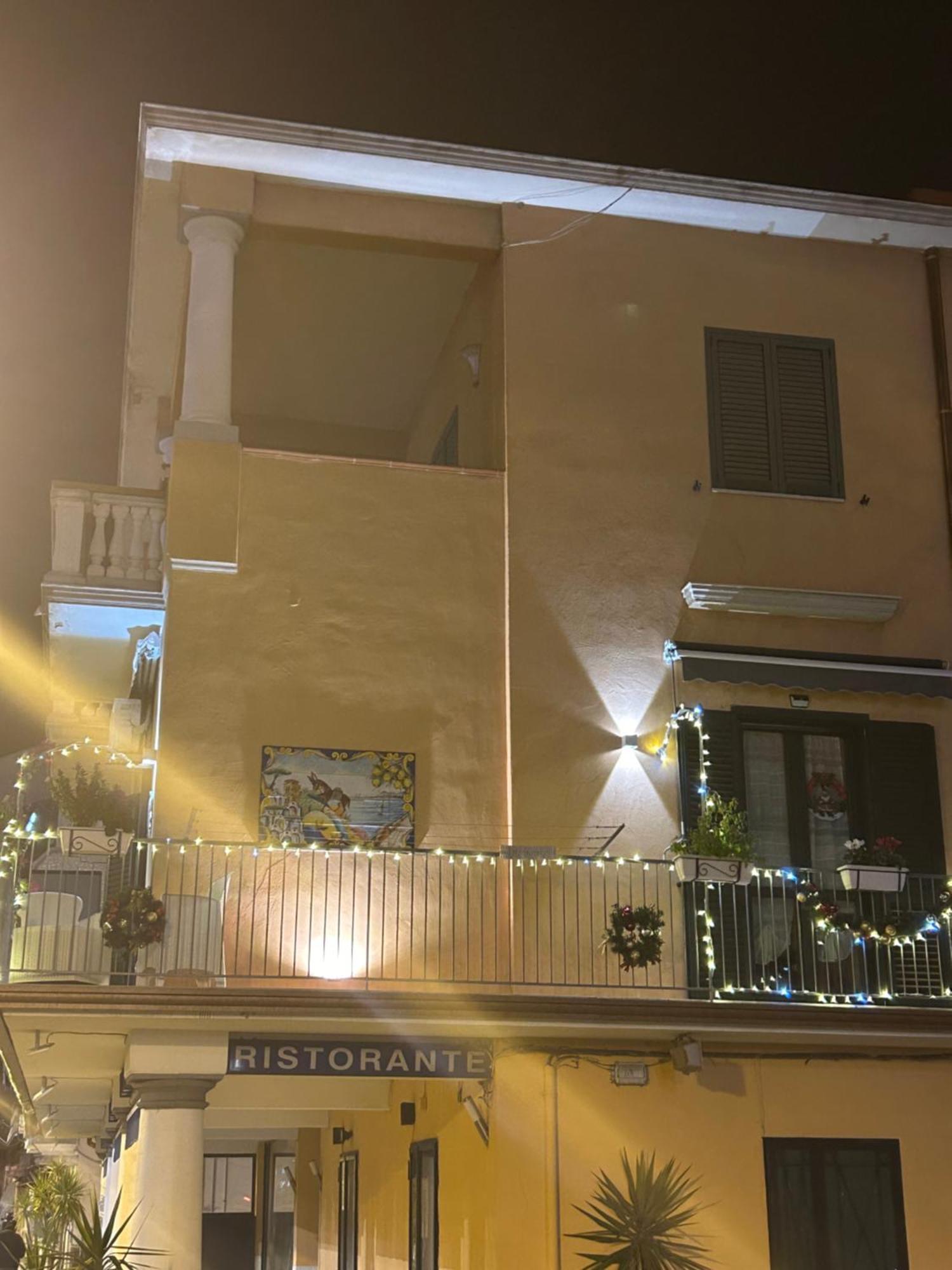 Sissi House Salerno Lägenhet Exteriör bild