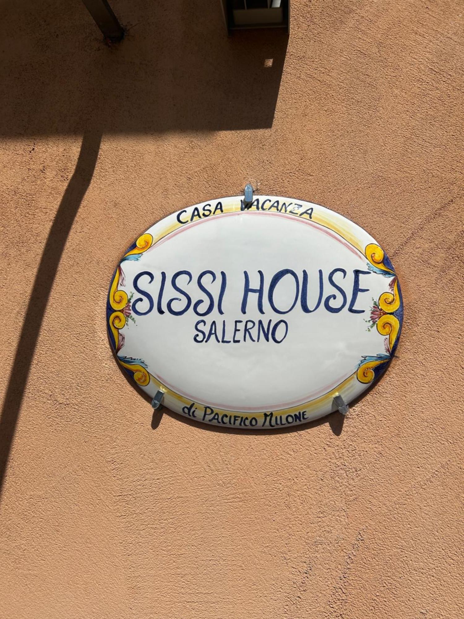 Sissi House Salerno Lägenhet Exteriör bild